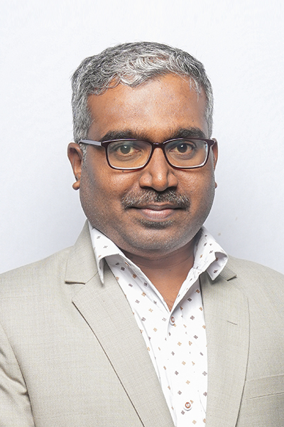 Dr  Janarthanan S