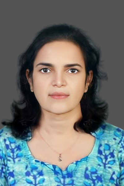 Dr. VARNA TARANIKANTI