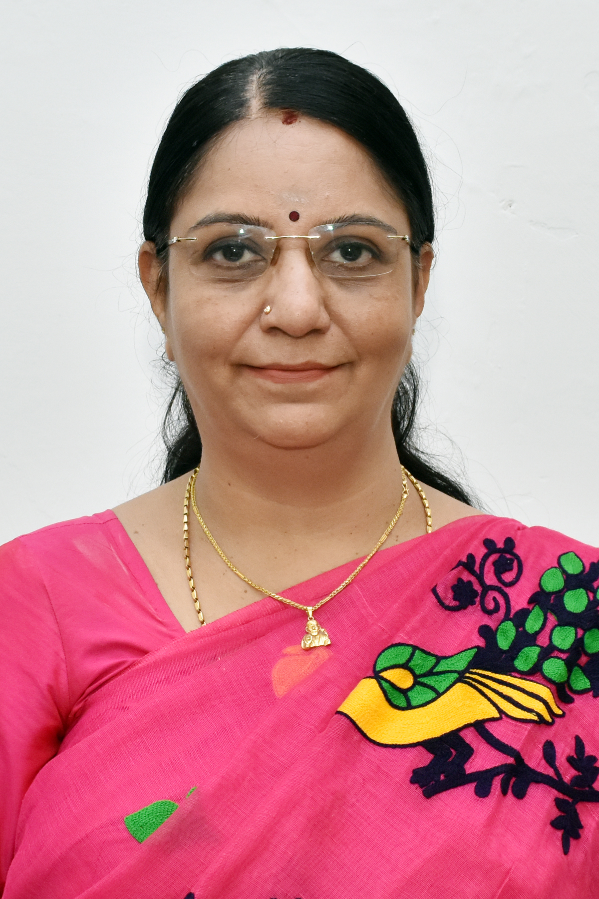   Dr Srimathi T 