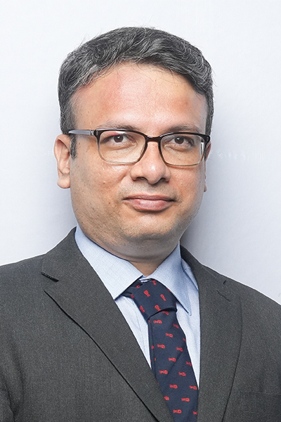 Dr Kapil Mathur
