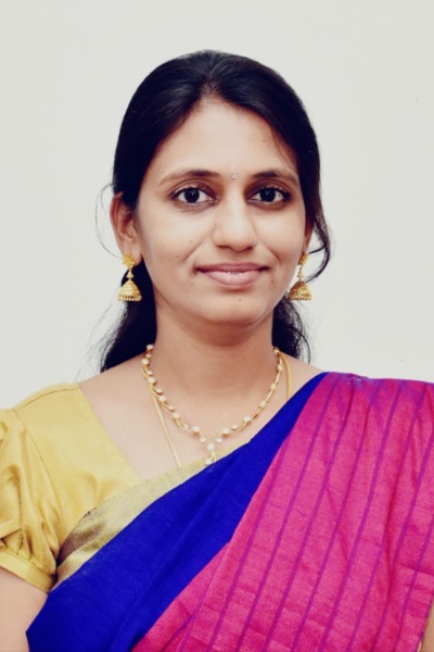 Dr Kalaivani M