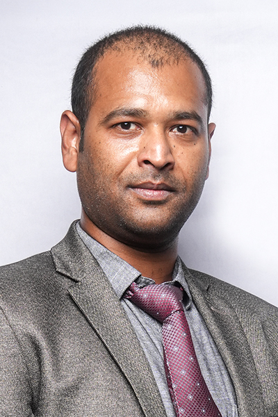 Dr Raghavendran B