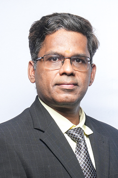 Dr Sitsabesan C