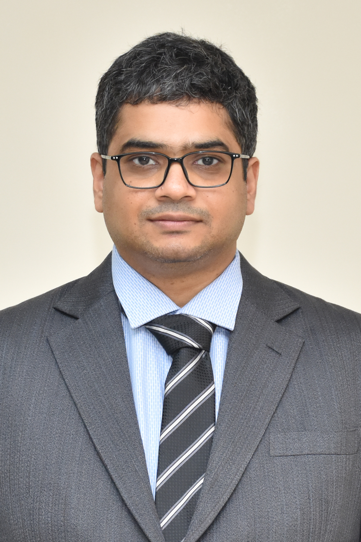 Dr Balasubramaniyan J V