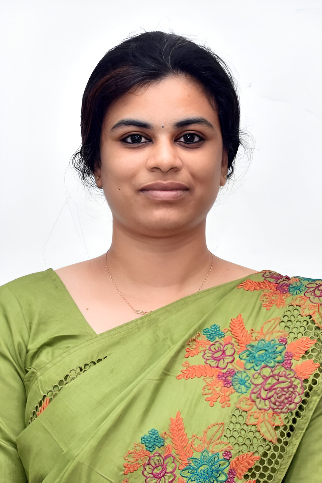  Dr. Nivedha P 